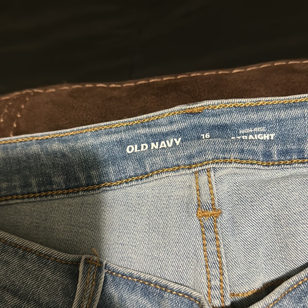 Pants - Picture 3 of 4
